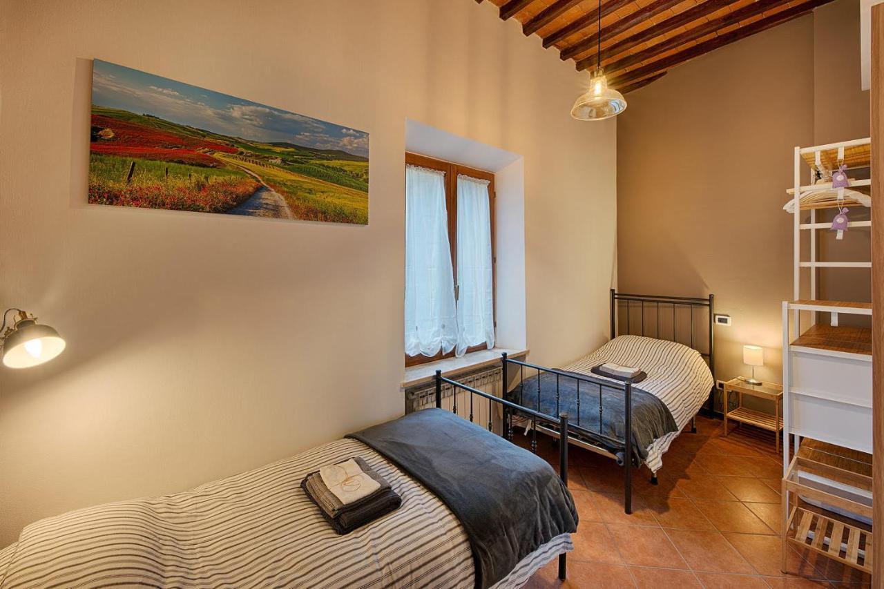 Casazappa - In Centro A Piedi, Parcheggio E Giardino Privato Apartment Сиена Екстериор снимка