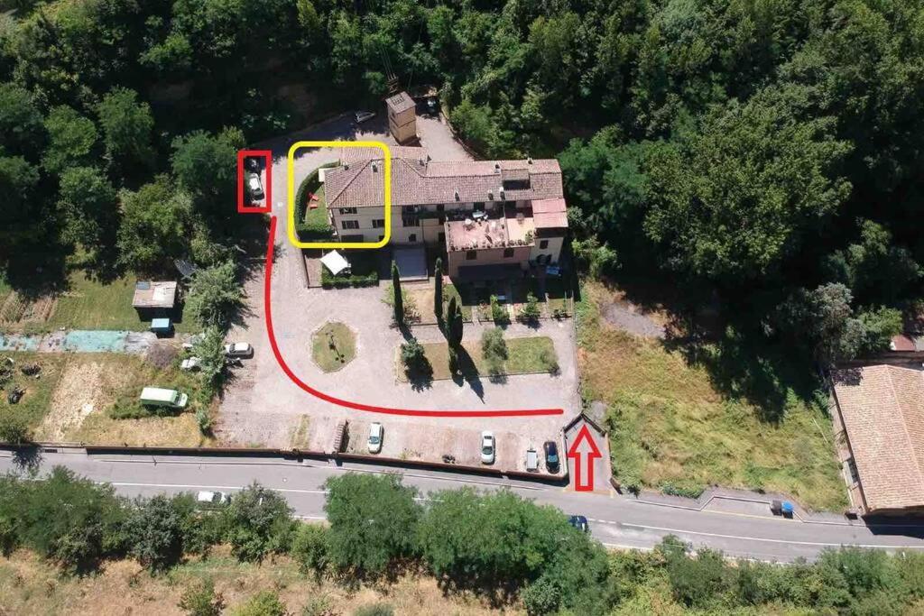 Casazappa - In Centro A Piedi, Parcheggio E Giardino Privato Apartment Сиена Екстериор снимка